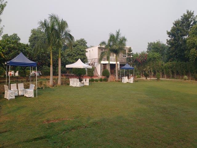 Club Awara Holiday Resort Manesar Buitenkant foto